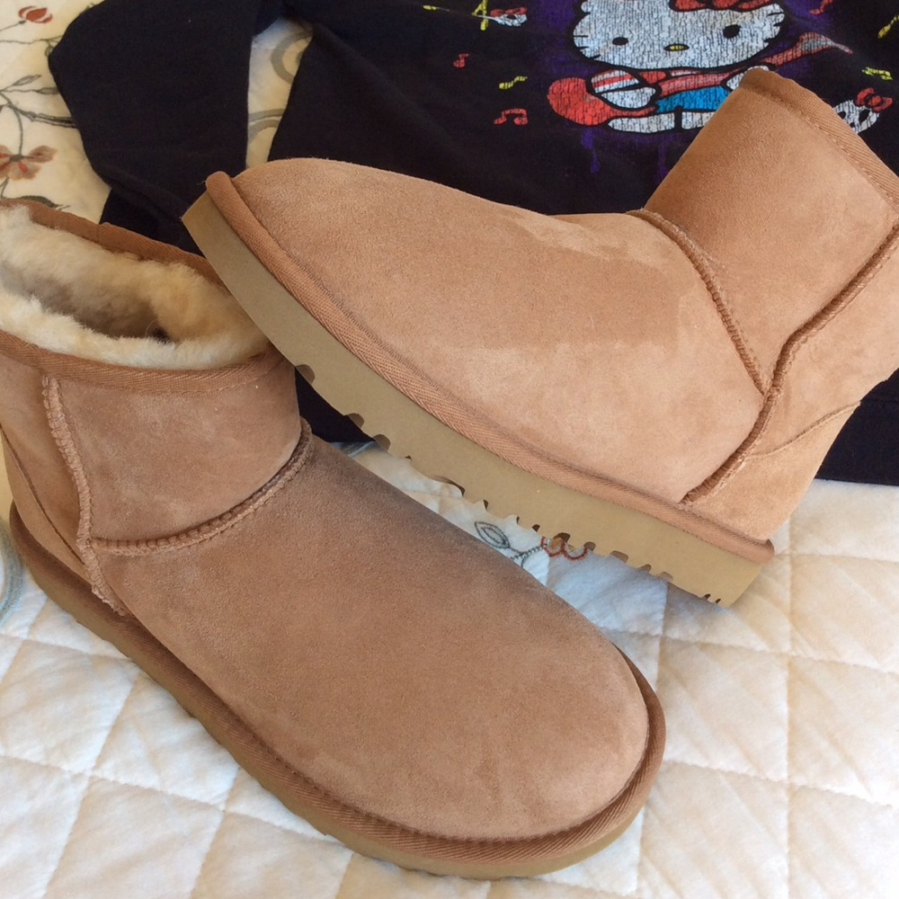 UGG CLASSIC MINI boots